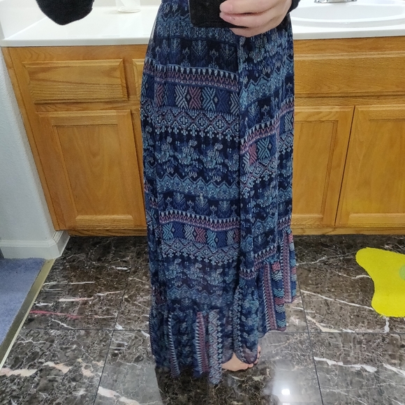 Floral print asymmetrical skirt - Picture 3 of 7